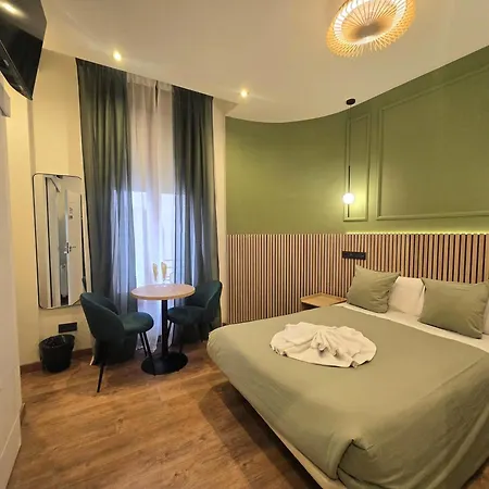 Hostal Main Street Madrid-2